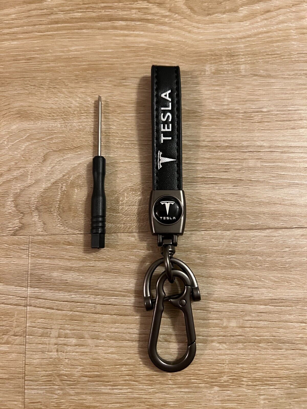 Keychain for Tesla Genuine Leather Made